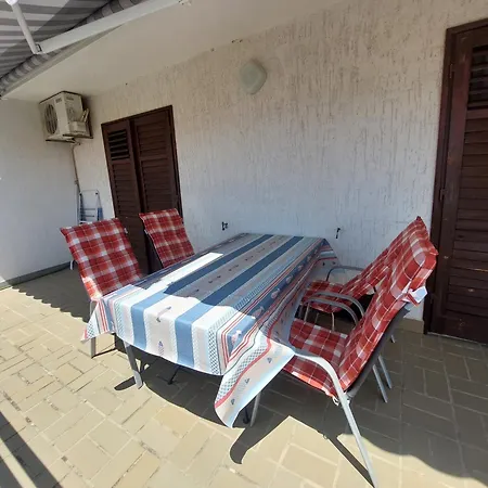 Gordana Apartman *